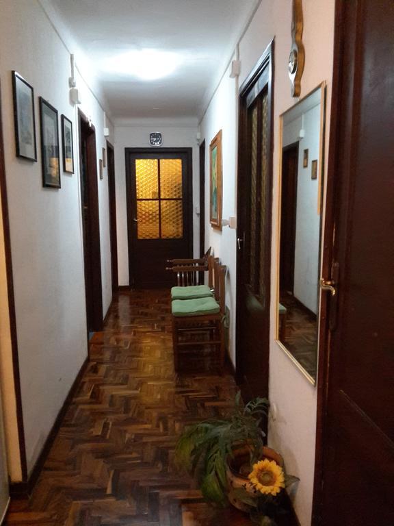2000 Hostal